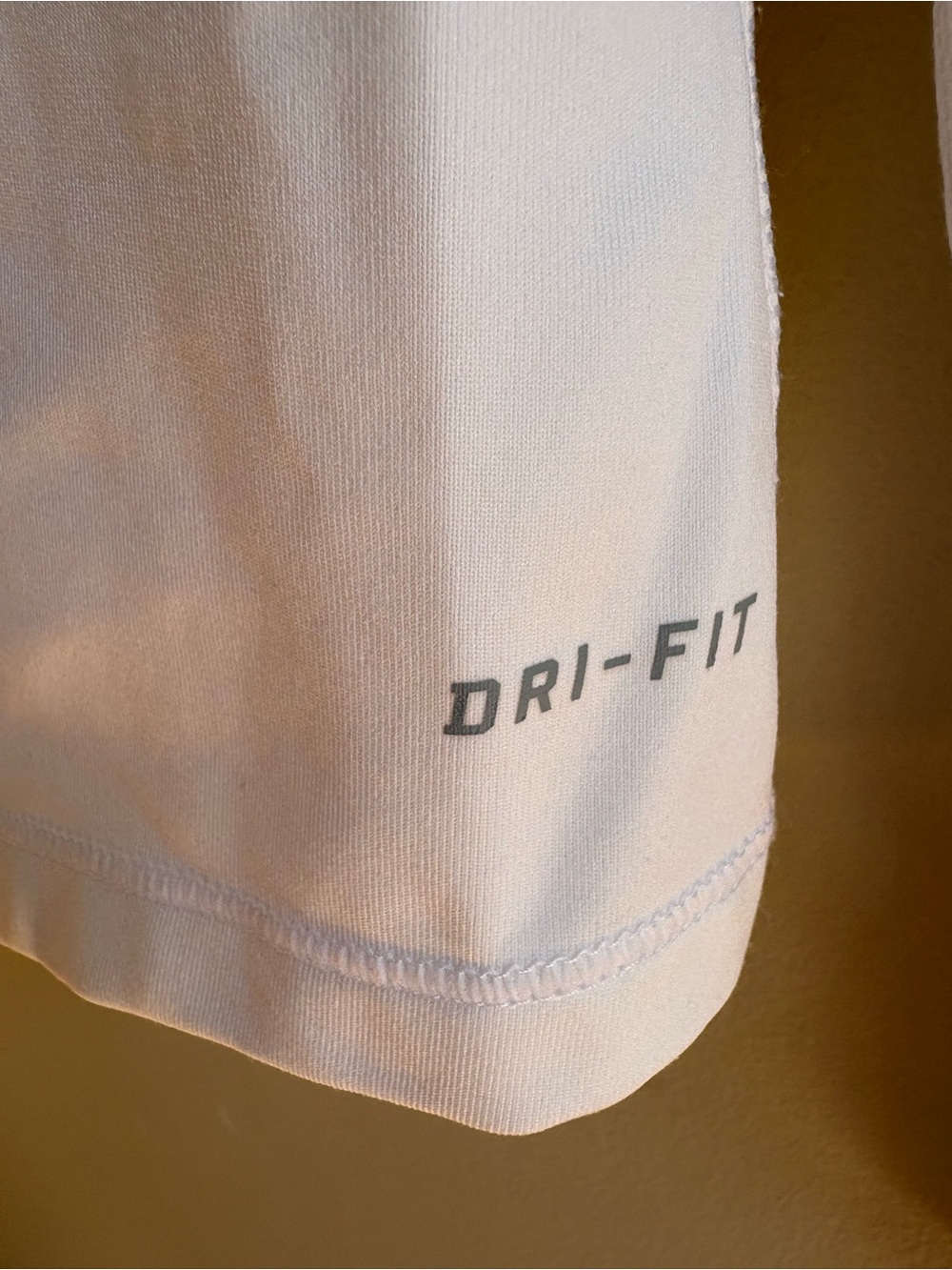 Nike Pro Dri-FIT Women’s M White Half Zip Running Pullover - Picture 6 of 9